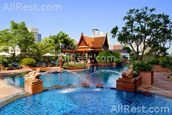 Plaza Athenee Bangkok Hotel 4